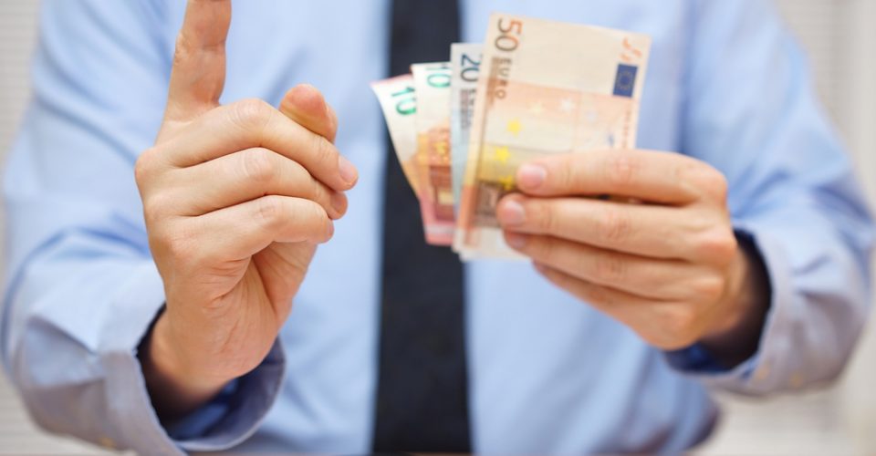 Pas op voor onregelmatige opzegging contract | JPR Advocaten