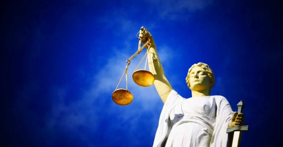 Uitleg polisvoorwaarden carpolis. | JPR Advocaten